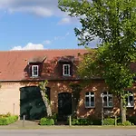 Lindenhof, 1, Giebel Appartement