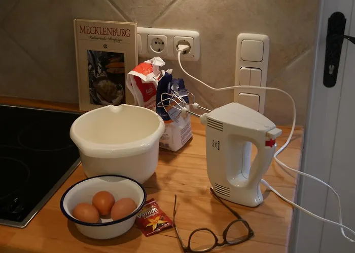 Lindenhof, 1, Giebel * Vipperow