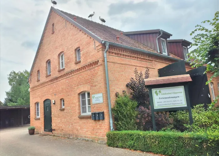 Lindenhof, 1, Giebel Vipperow